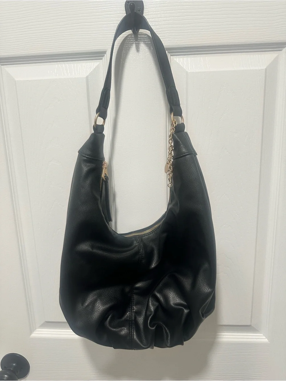 Universal Thread Black Hobo Shoulder Bag with Gold Hardware